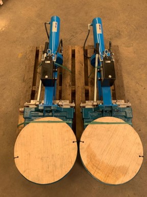 Large bore DeZURIK knife gate valves